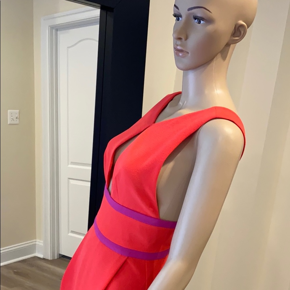 BCBG MaxAzria Evening Gown Brand New, Size 0. - Picture 5 of 8